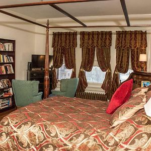 Historic Benner Mansion